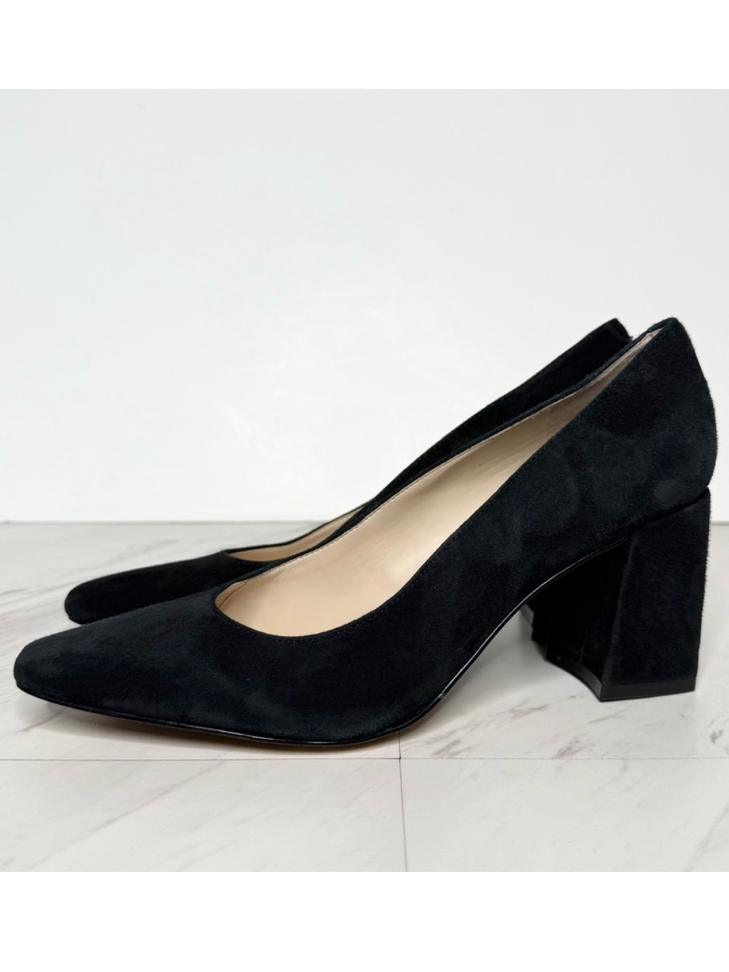 Marc Fisher Varla Black Suede Pump 7 1/2 M
